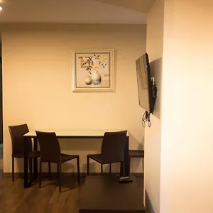 شقة فندقية Center Apart, تبليسي