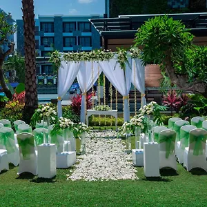 Courtyard By Marriott Bali Station touristique